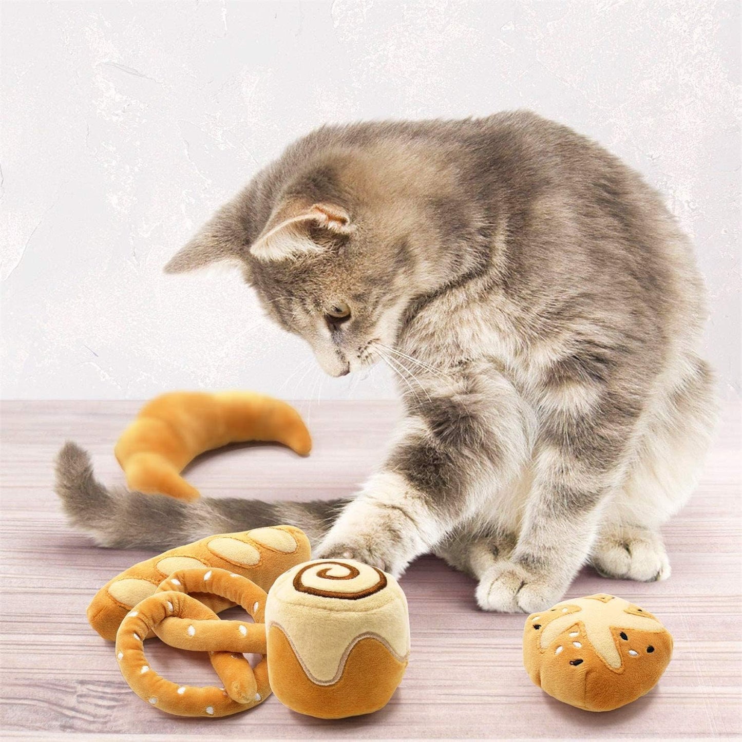 Bread Catnip Toys, Cat Toy for Indoor Interactive Toys, Kitten Chew Bite Kick Toy Baguette Croissant Pretzel Toast Bun Cinnamon Roll Plush Catmint Pet Birthday Presents 6 Pack