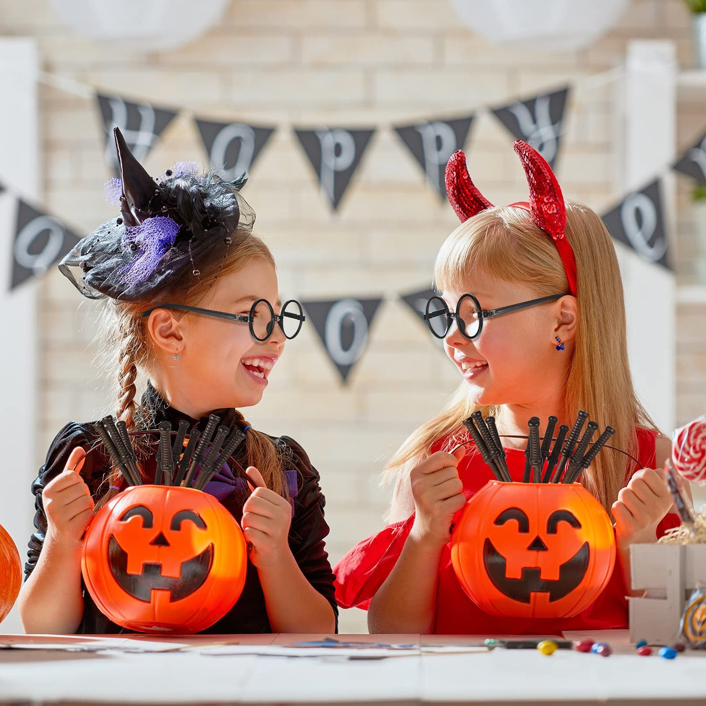Outus Halloween Wizard Party Favors with 10 Pieces of Round Frame Wizard Glasses and 10 Pieces of Wand Pencils for Adult School Decor Theme Birthday Party Supplies