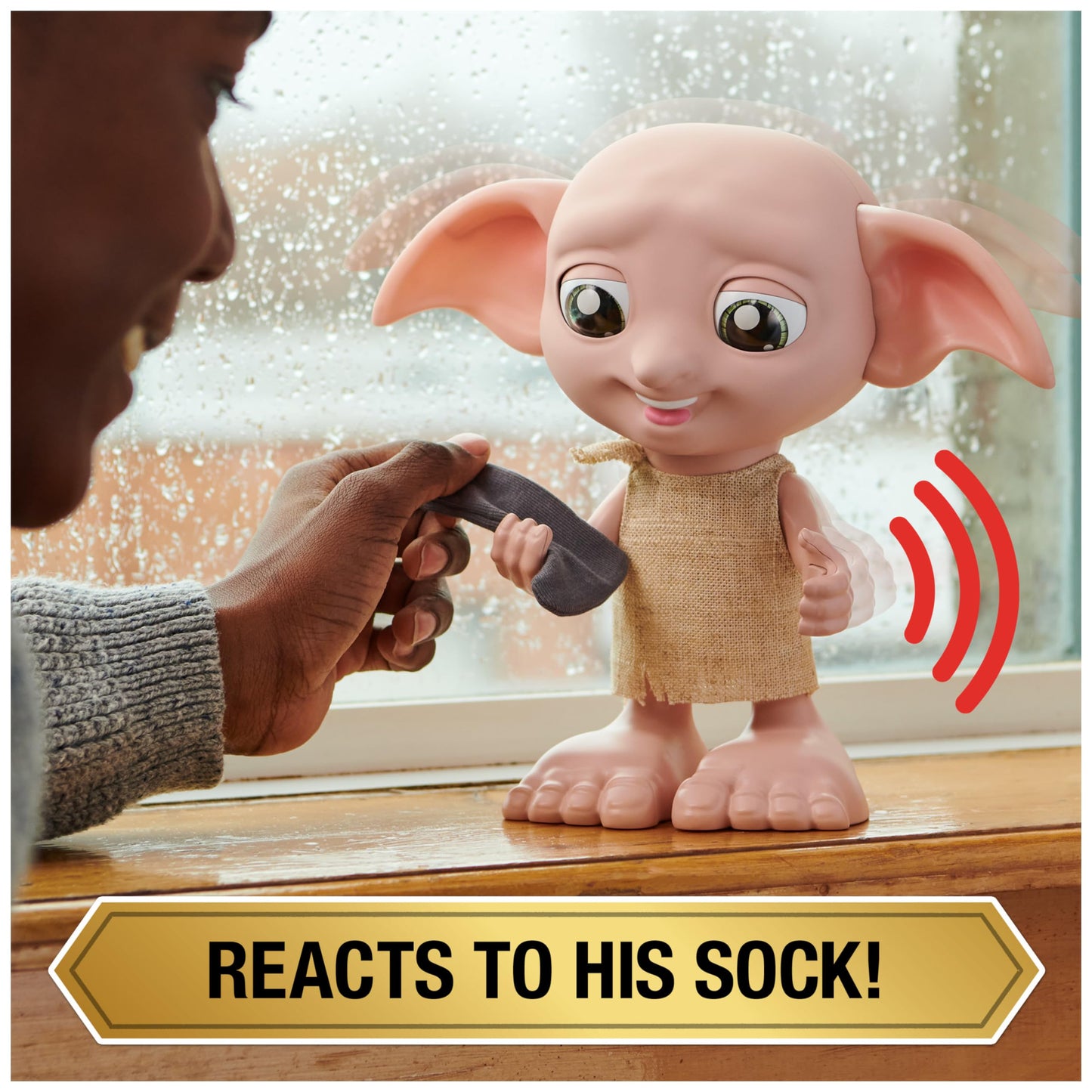 Wizarding World Harry Potter, Interactive Magical Dobby Elf Doll with Sock, over 30 Sounds and Phrases, 21.6cm, Kids’ Toys for Ages 6 and up
