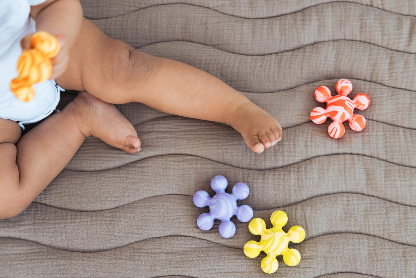 Ubbi Baby Tummy Time Floor Mat, Thick Padded Foam Play Mat for Infants & Toddlers, 40.5 x 56.5 Infant Activity Mat with Detachable Cotton Muslin Cover, Machine Washable, Foldable, Taupe