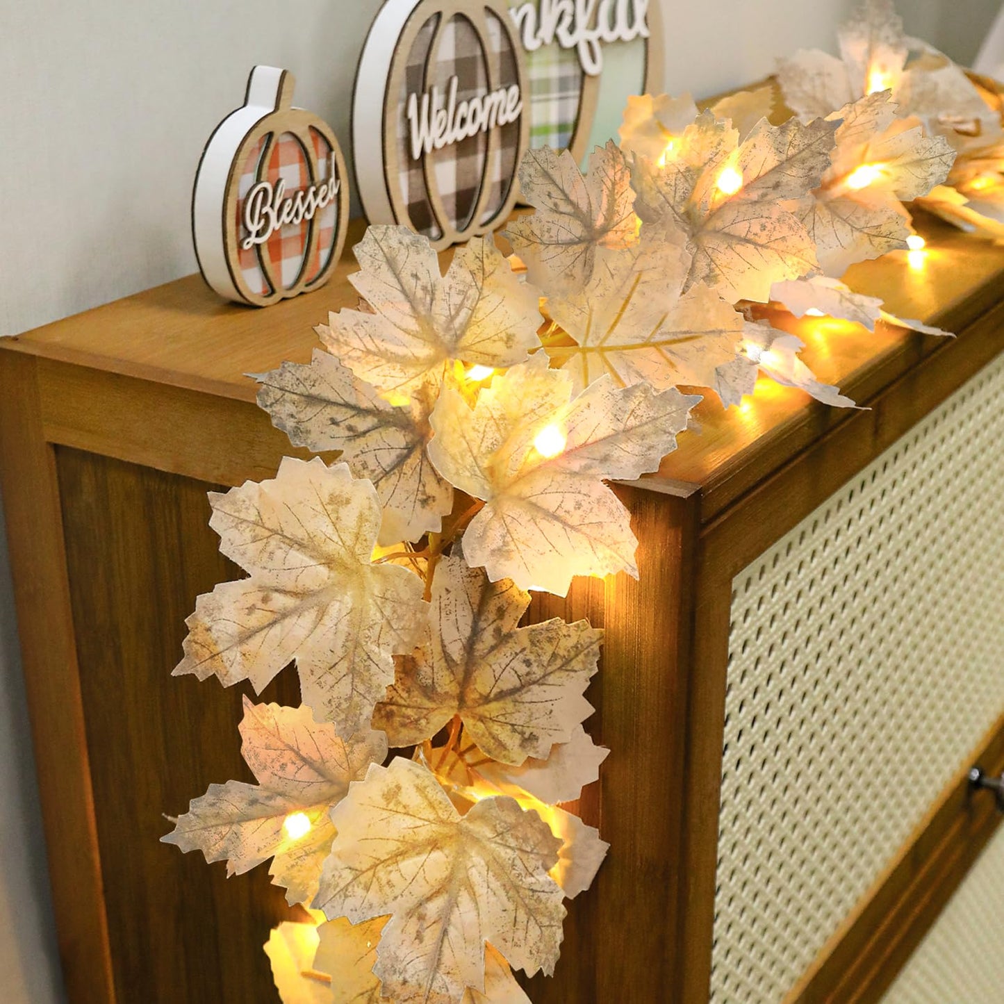 Timer - 2 Pack Fall Decor Fall Garland with Lights Fall Decorations for Home, Lighted Maples Leaves Garland Total 13Ft 40LED Battery Operated Halloween Thanksgiving Decor Home Indoor Outdoor Christmas