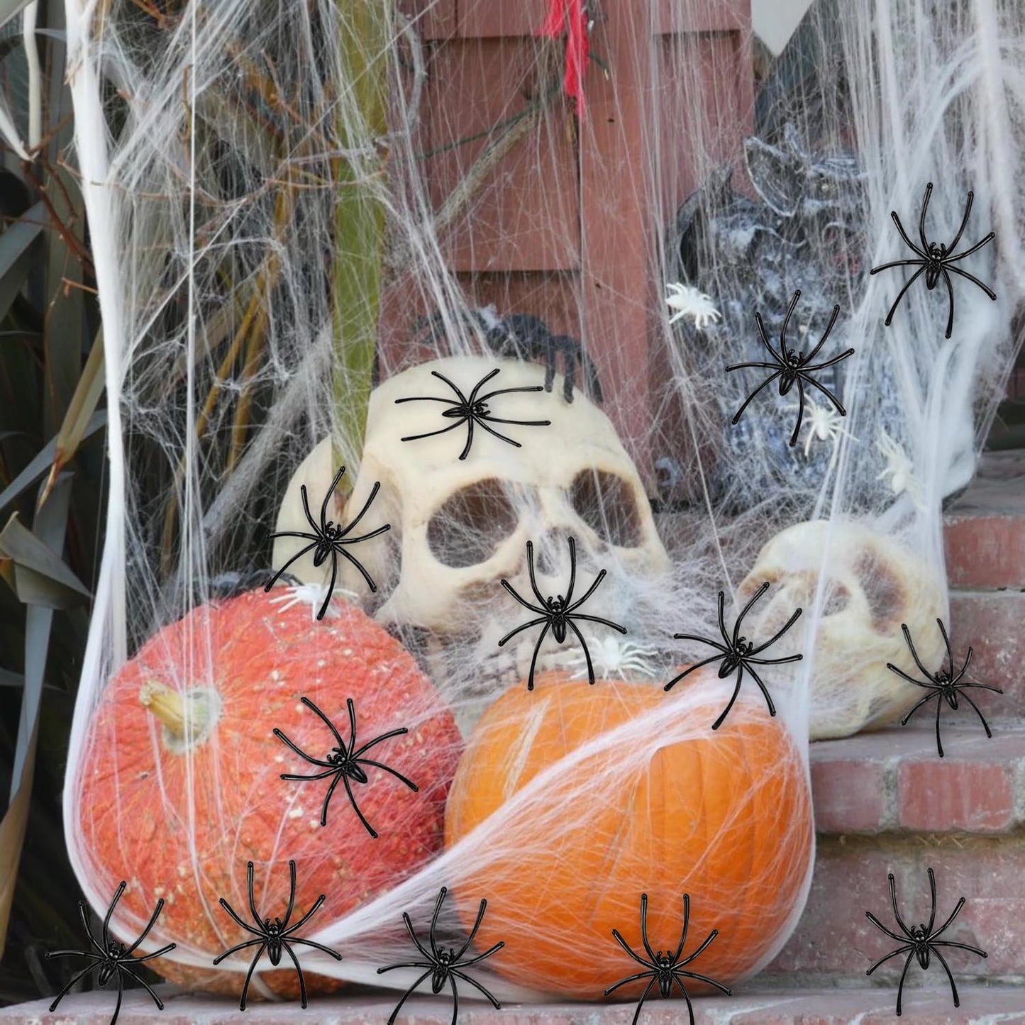 JIALWEN 120 Pieces Halloween Realistic Plastic Spiders Black Small Spider Toys Fake Spiders Prank Props for Halloween Home and Party Decorations