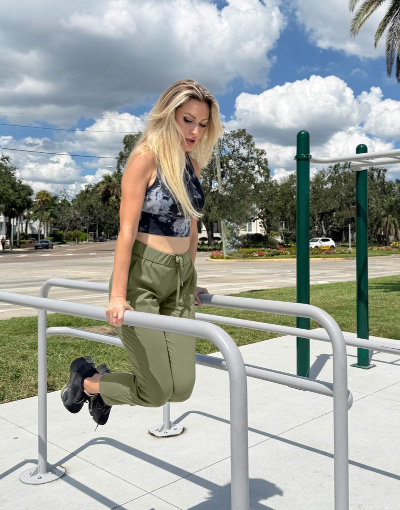 G Gradual Women's Pants with Deep Pockets 7/8 Stretch Sweatpants for Women Athletic, Golf, Lounge, Work (Matcha Green, X-Large)