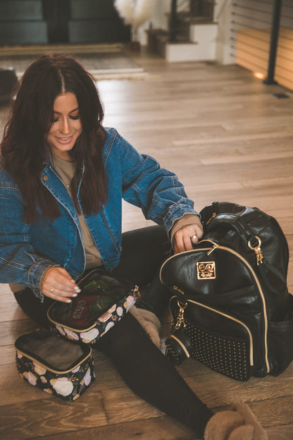 Chelsea + Cole for Itzy Ritzy Packing Cubes – Set of 3 Floral Packing Cubes or Travel Organizers; Each Cube Features a Mesh Top, Double Zippers and a Fabric Handle; Floral