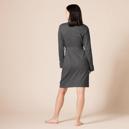 Amazon Essentials Women's Lightweight Waffle Mid-Length Robe (Available in Plus Size), Charcoal Heather, L