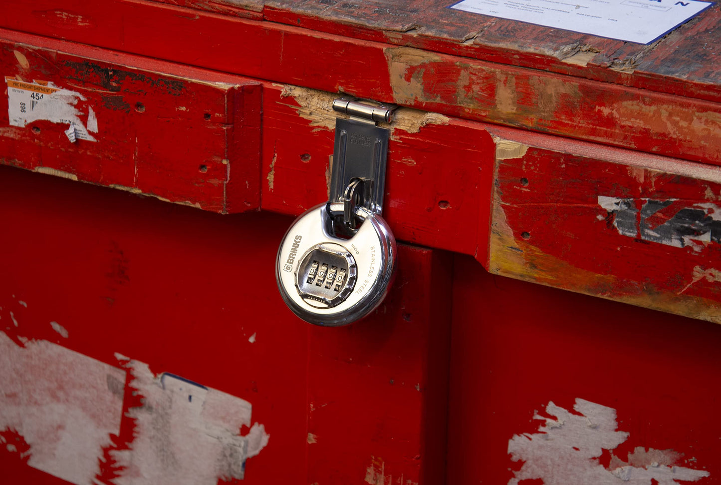 BRINKS – Heavy Duty Combination Padlock – 80mm Chrome Plated Lock with Hardened Steel Shackle – Resettable Security Lock for Storage Lockers, Toolboxes, Outdoor & Indoor Sheds, and More