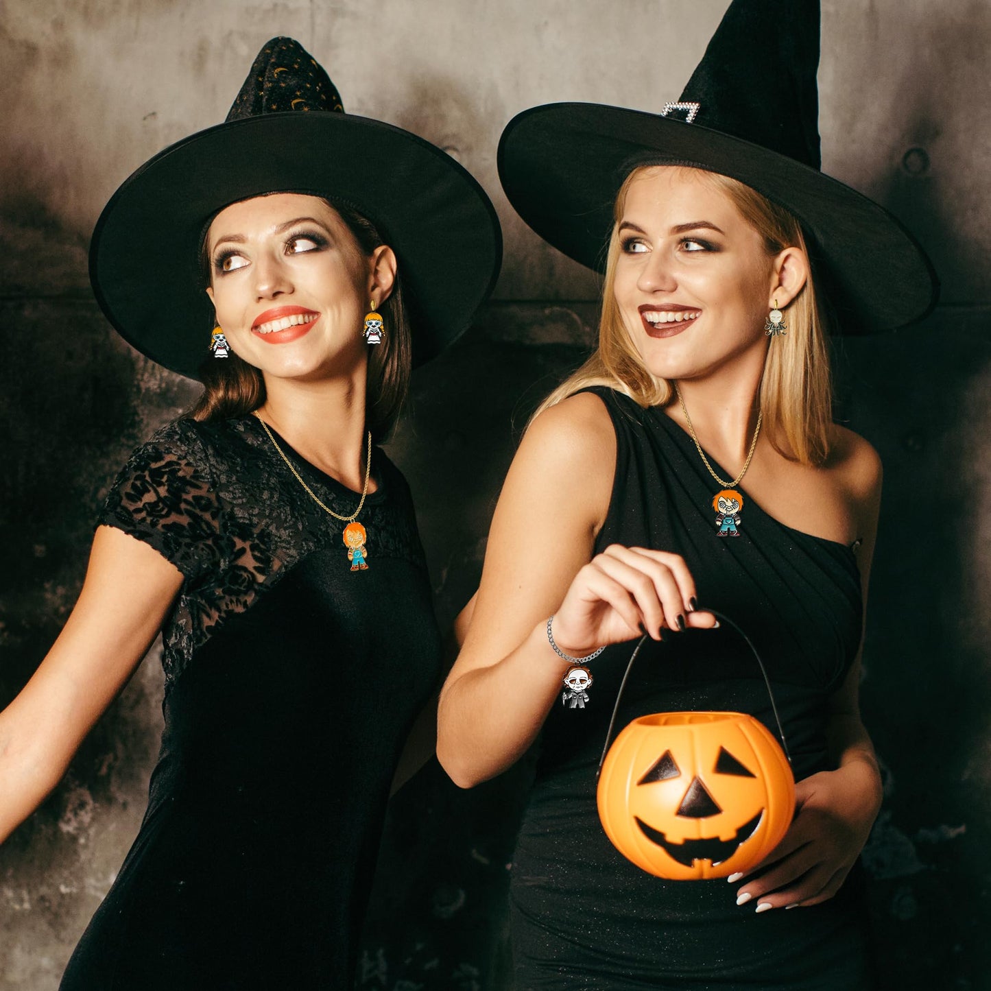 7ilaewen 28Pcs Horror Classic Movie Character Charms Halloween Enamel Pendants, Horror Ghost Dangle Halloween Scary Earring Necklace Bracelet Charms for Jewelry Making DIY Crafts Gifts