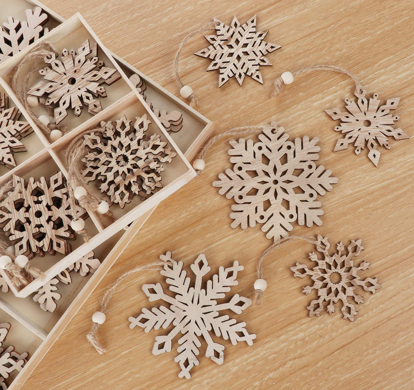 Wooden Snowflakes Christmas Ornaments 16Pcs Tree Hanging Decorations Rustic Wood Crafts