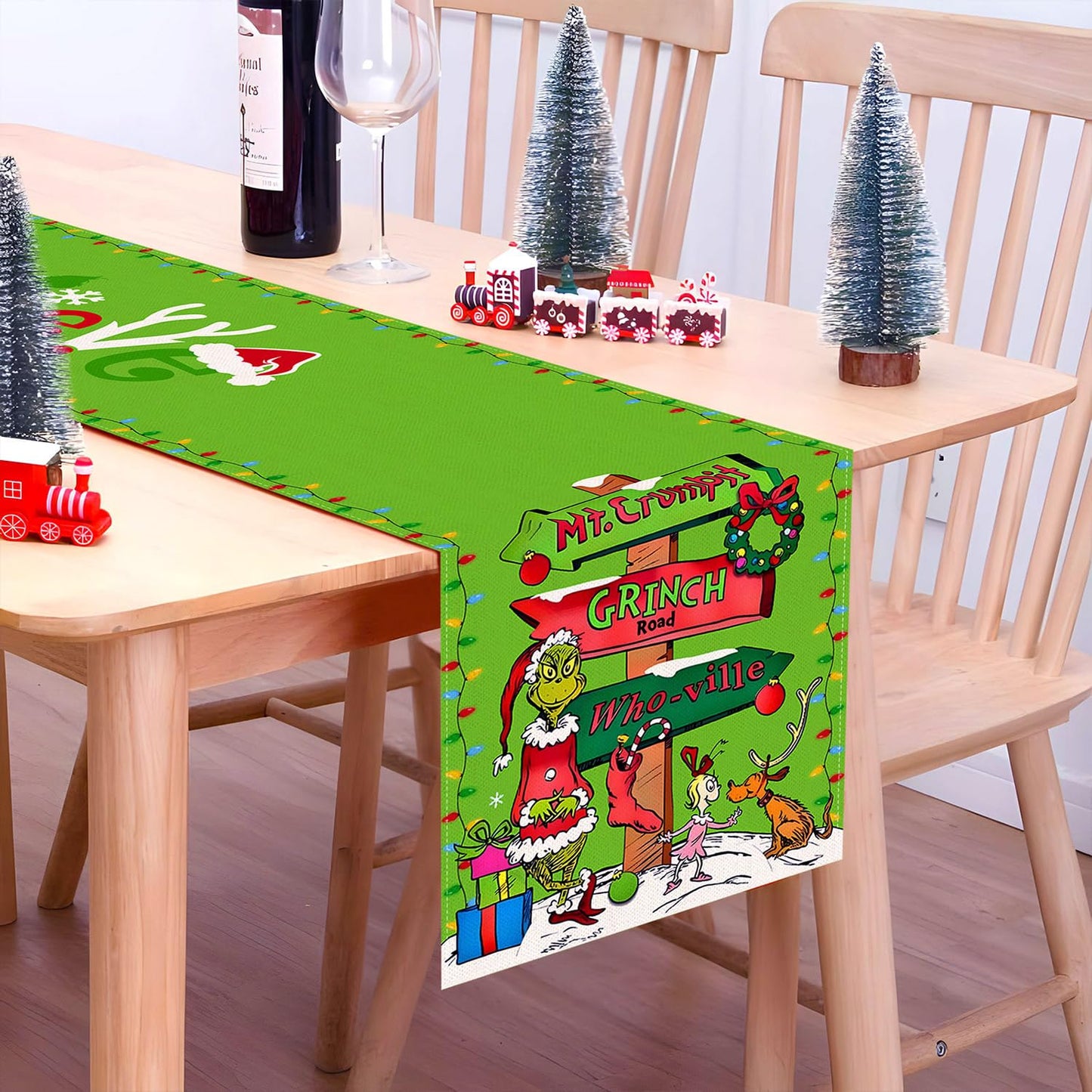 Christmas Table Runner Merry Christmas Winter Holiday Party Decoration Xmas Fireplace Kitchen Dining Room Home Decor (Green, 13" x 72")