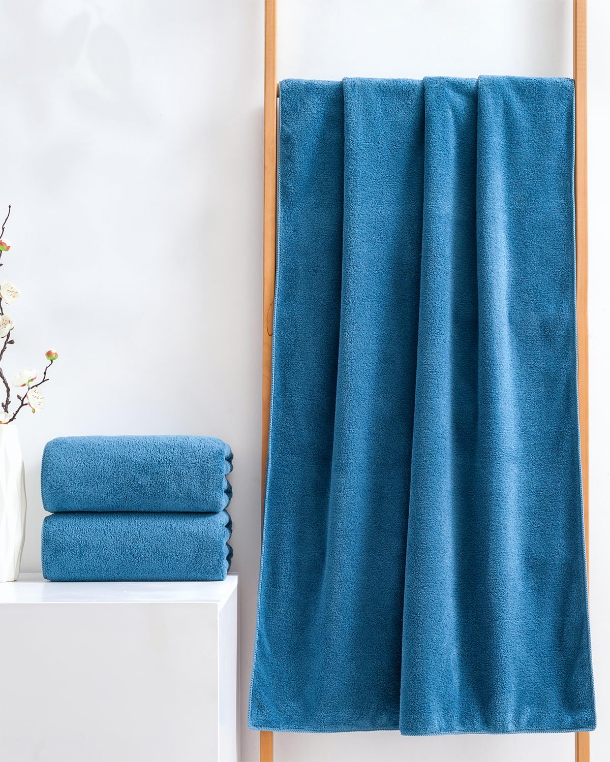 Lumimi Towels 4 Soft Bath Towel Set Super Soft Absorbent Light Weight Dry Well and Durable Gym Beach Travel, 55" L x 27" W, 4 Pack Blue