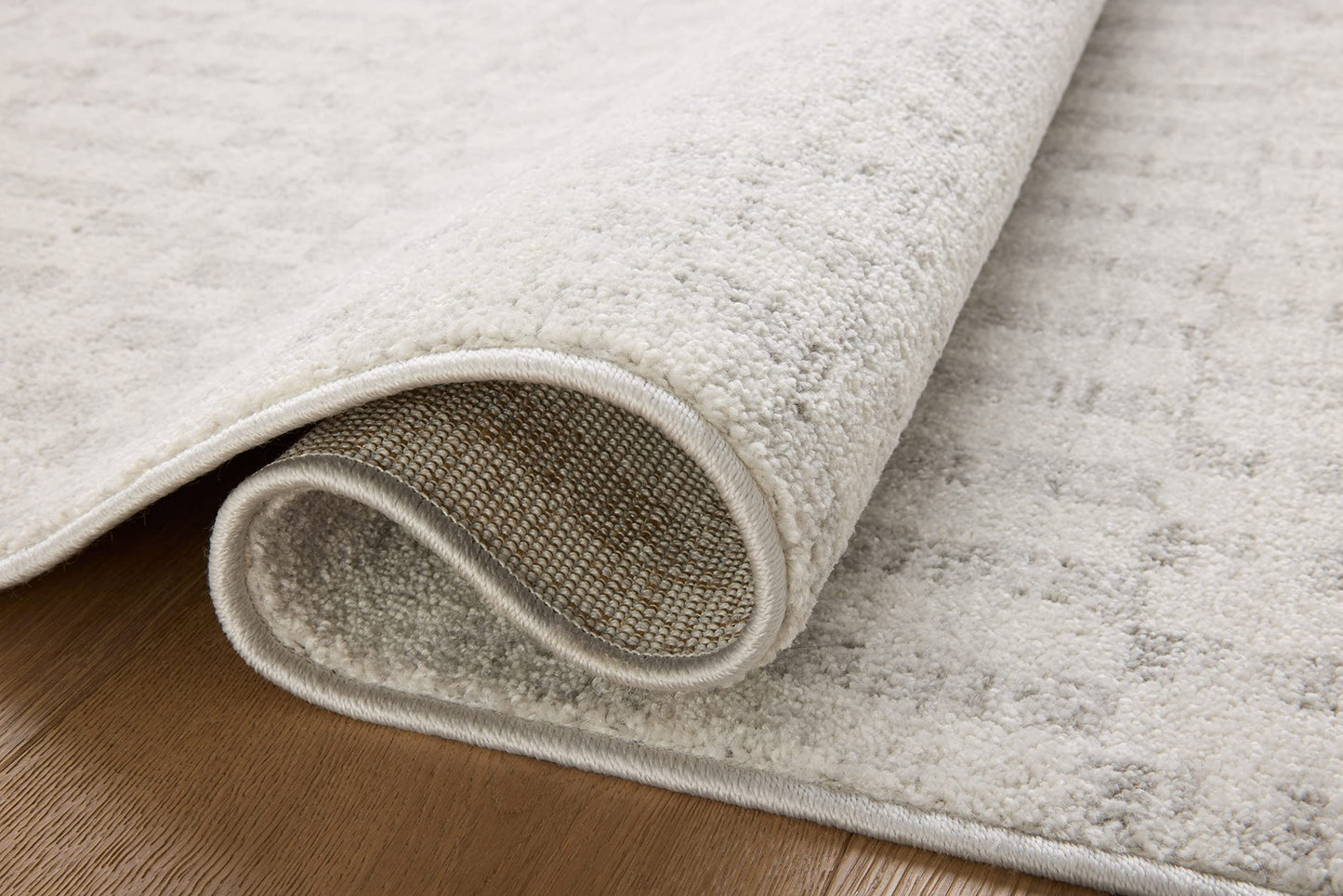 Loloi Kamala Collection KAM-05 Ivory/Grey 5'-3" x 7'-9" Area Rug