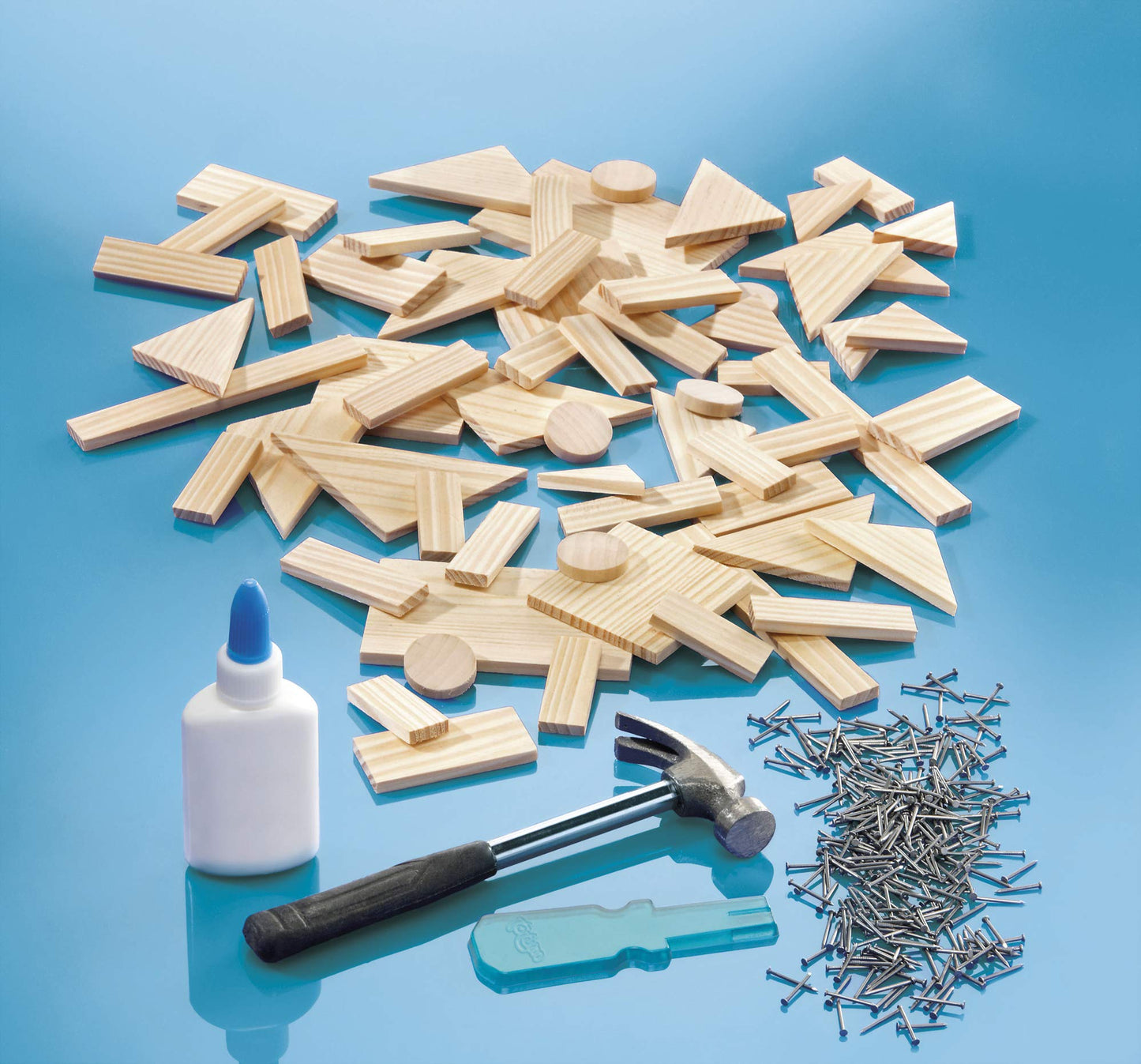 Hammer game Carpenter King- carpenter set: with wooden parts, nails and wooden hammer, Wood Color