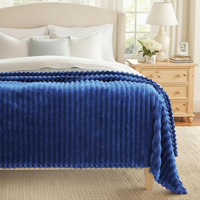 decorUhome Soft Fleece Navy Blue Twin Blanket for Bed, Cozy Fluffy Plush Flannel Striped Throws for Couch Sofa, Lightweight Decorative Ribbed Fuzzy Blanket for Woman, 60x80 Inches