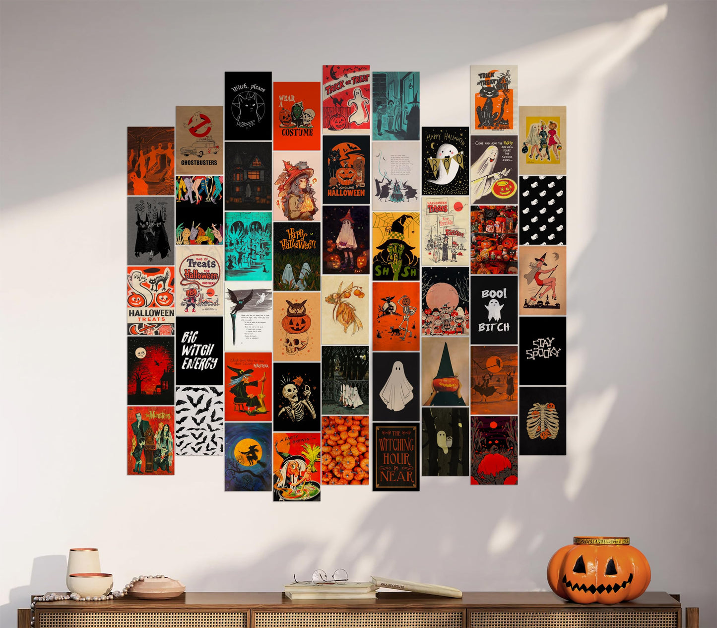 Waschbär Halloween Wall Collage Kit Aesthetic Pictures - Halloween Room Decor, Poster for Teen Girls, Witchy Room Decor, Witchy Decorations for Bedroom, 50pcs
