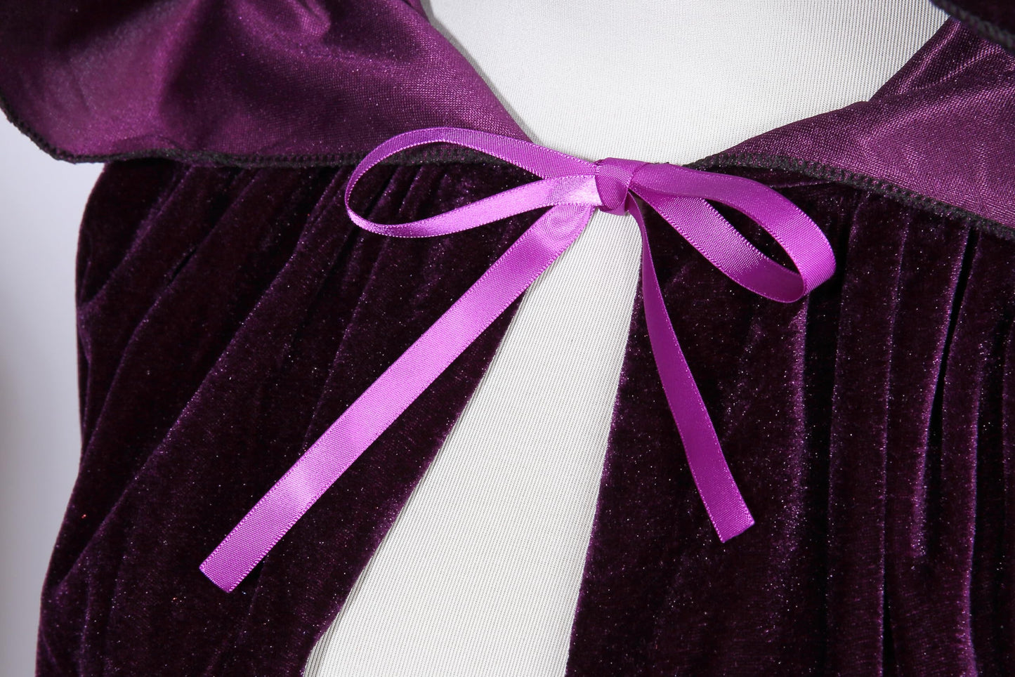 VGLOOK Unisex Adults Hooded Cloak Velvet Cape for Halloween Cosplay Costumes 59 inch Purple