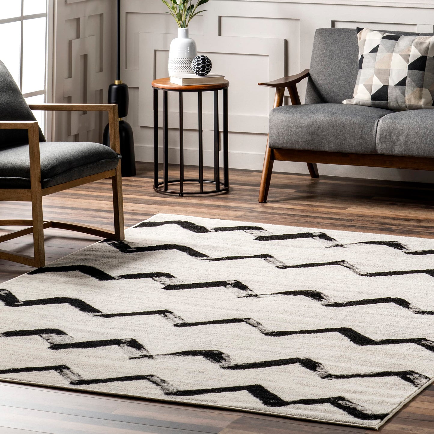 nuLOOM Addison Modern Chevrons Area Rug, 4x6, Grey