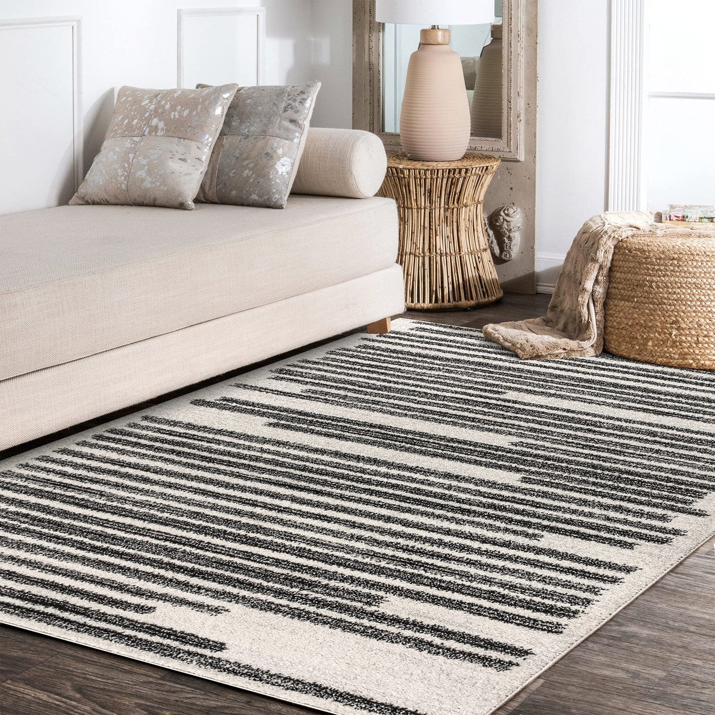 JONATHAN Y Khalil Modern Berber Stripe Cream/Black Indoor Area Rug, 8x10, Contemporary, Bohemian, Easy-Cleaning for Living Room, Bedroom, Kitchen, Pet Friendly, Non-Shedding (MOH207A-8)