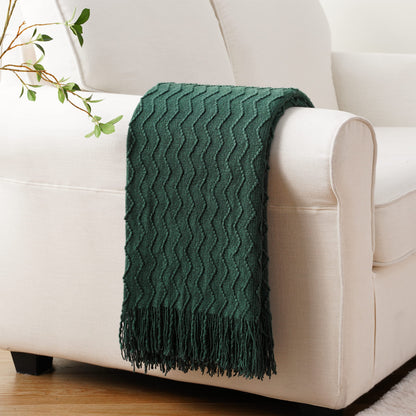 BATTILO HOME Christmas Green Throw Blanket for Couch, Forest Green Throw Blankets, Christmas Decorative Throw Blanket for Sofa Bed, Christmas Decor, 50"x60"