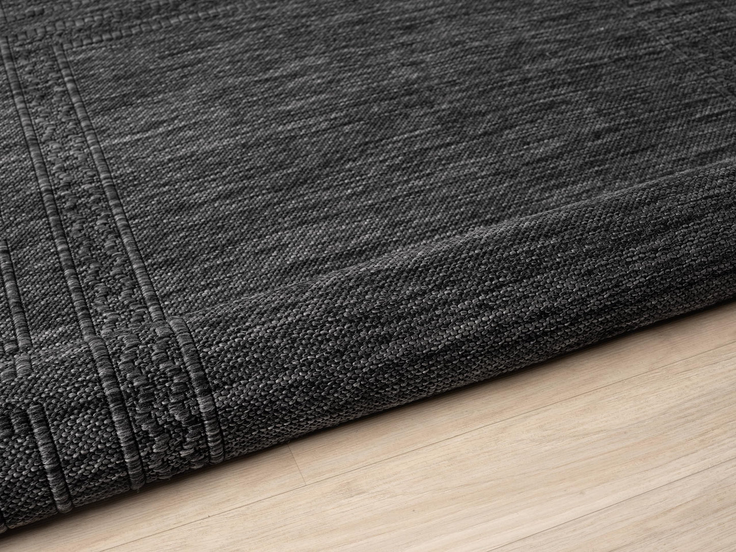 RUGGERRUGS Diana Textured Foldable Indoor Outdoor Rug, 5x7, Weather Resistant, Easy Clean, UV Resistant, Modern Bordered Patio Carpet for Porch, Deck, Backyard, Living Room (5' x 7', Charcoal)