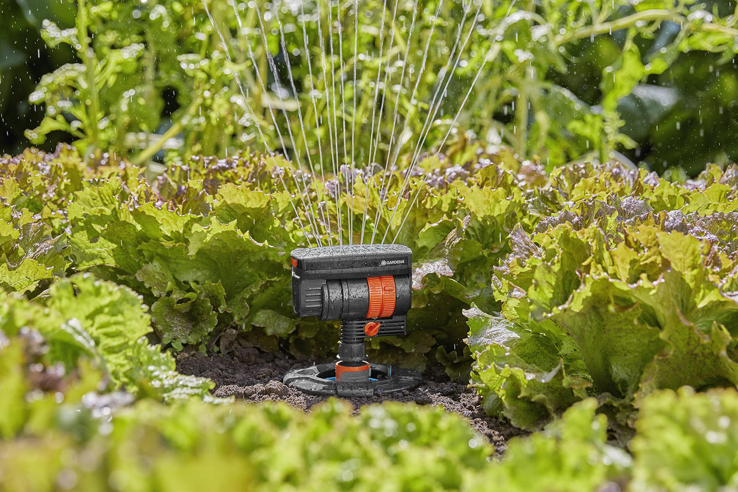 Gardena Pipeline sprinkler system rectangular sprinkler: For watering areas of up to 216 m², reach of up to 18 m, spray spread of up to 12 m, Original System fitting (08251-20)