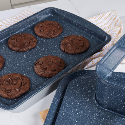 Russell Hobbs Nightfall Stone Baking Trays - Set of 2, 38cm Non-Stick Oven Tray, Lightweight, Oven Sheet for Biscuits, Cookies and Chips, Easy Clean, Durable Carbon Steel Bakeware, PFOA Free