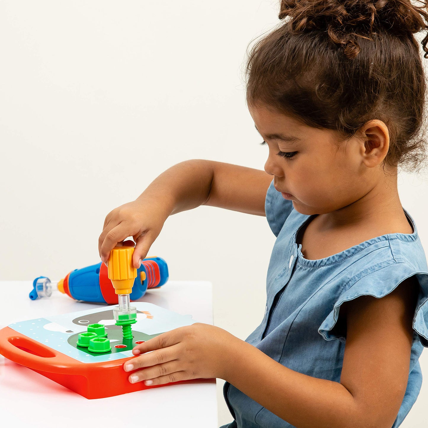 Educational Insights Design & Drill ABCs & 123s - Construction Toys & Toddler Tools, Kids Tool Set with Real Electric Drill Toy, Preschool Learning Activities, Building Kits and Gifts for Ages 3+