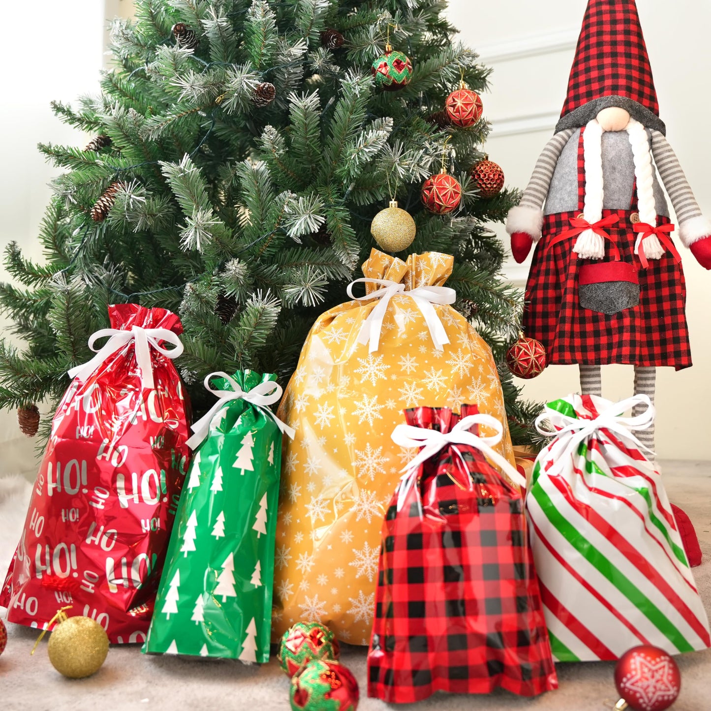 JOYIN 36 PCS Christmas Drawstrings Gift Bags Assorted Sizes(Large Medium Small), Xmas Reusable Plastic Bag for Presents Wrapping, Holiday Party Favors