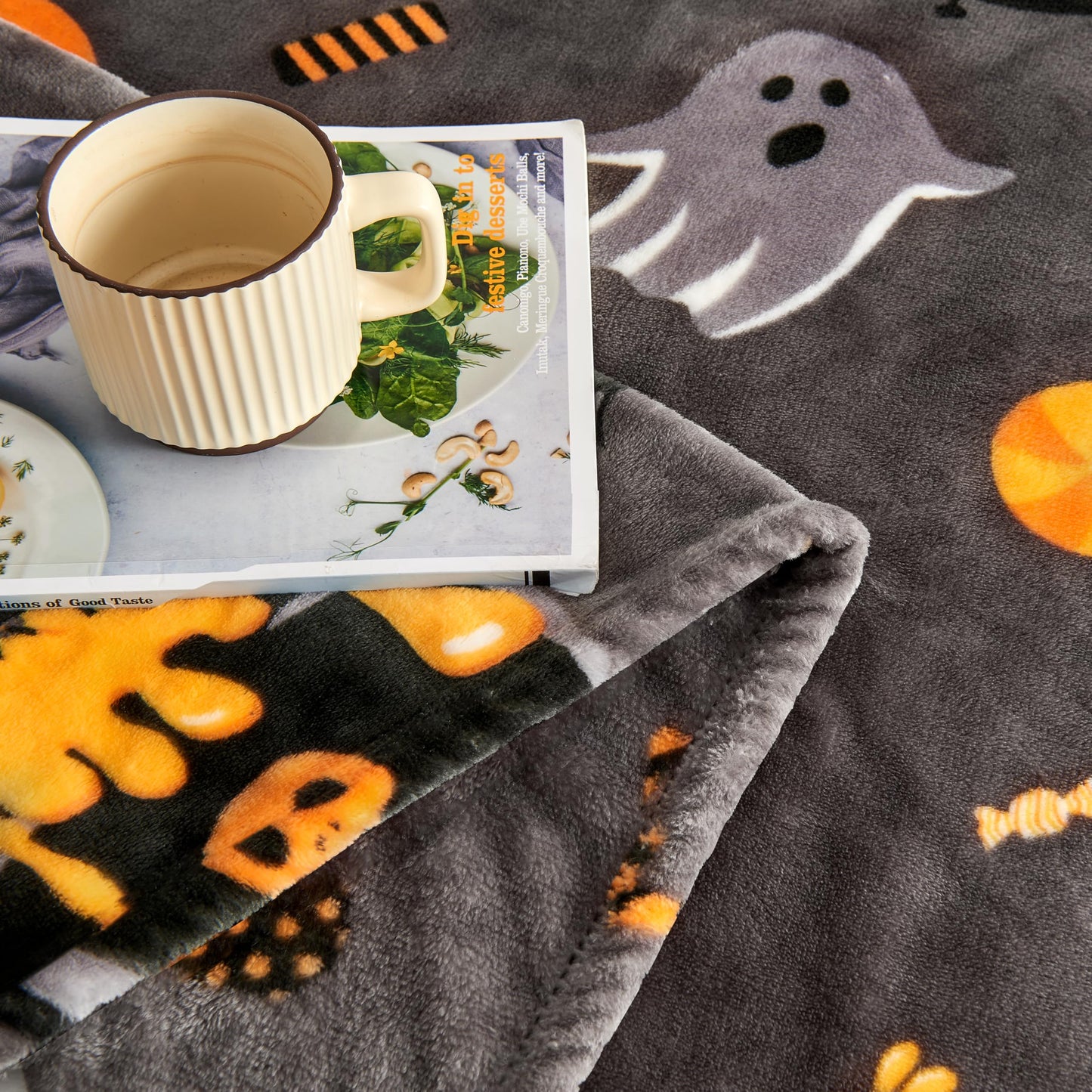 Edenleaf Halloween Blanket with Spooky Pumpkin Bat Ghost Spider Print, Soft Cozy Halloween Throw Blanket for Couch Bed Gifts Home Decoration, Fuzzy Warm Fleece Throws 50"x60" (Grey)