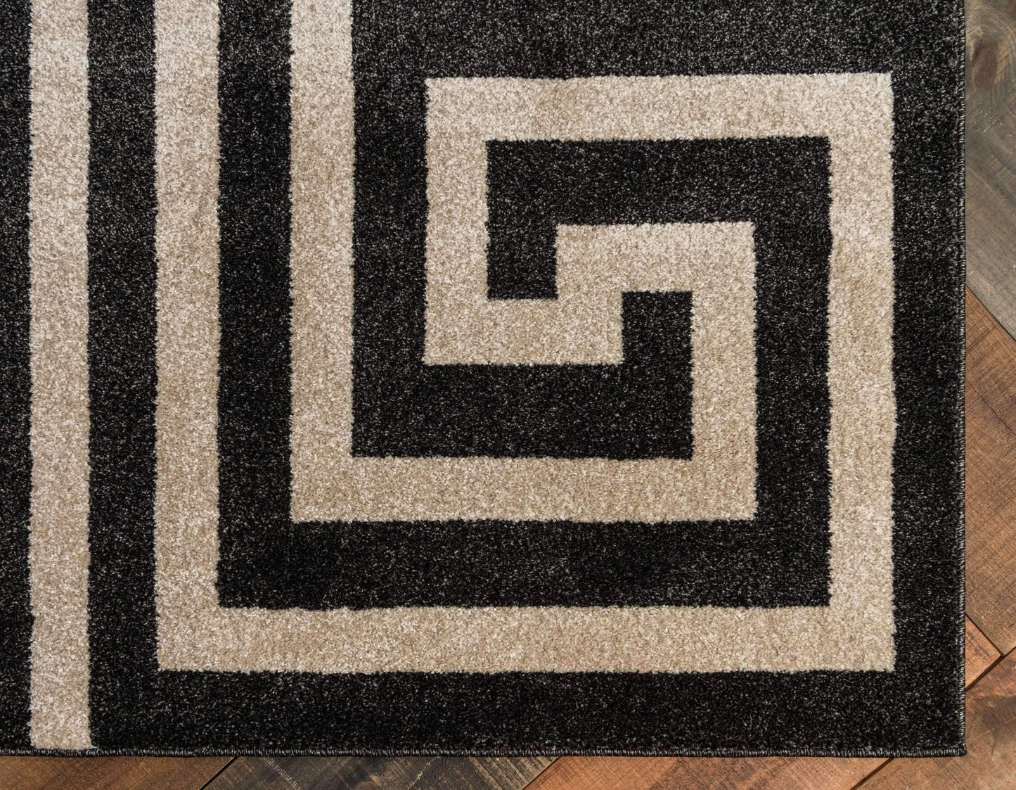 Unique Loom Athens Collection Classic Geometric Modern Border Design Area Rug (5' 0 x 8' 0 Rectangular, Black/ Beige)