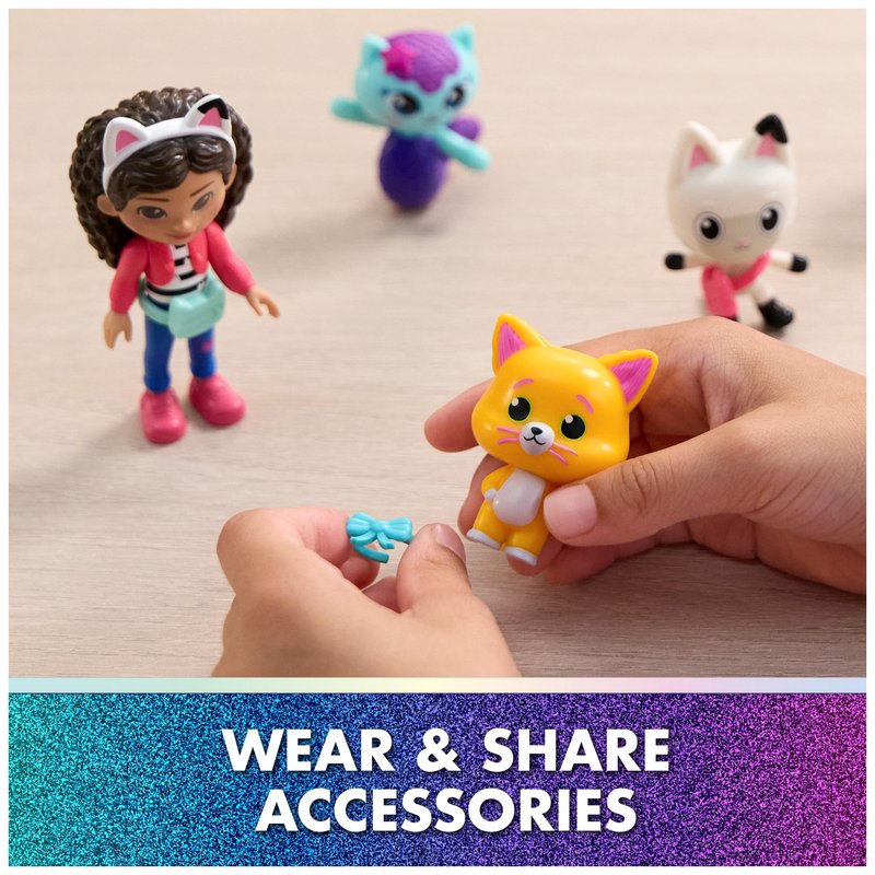 DreamWorks GABBY'S Dollhouse The Movie, Cat-Venture Crew Pack, 11-Piece Toy Figure Set with Accessories, Kids Toys for Girls & Boys Ages 3 and Up