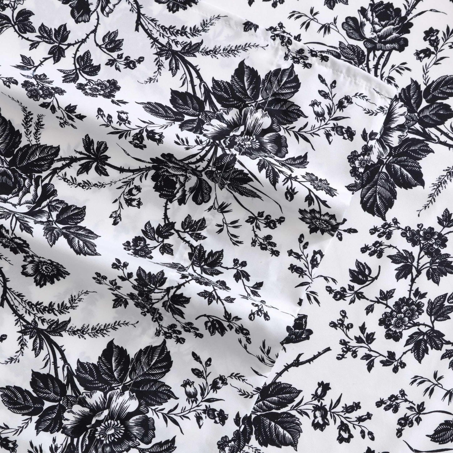 Betsey Johnson Betsey'S Toile Microfiber Black 4 Piece Sheet Set-King