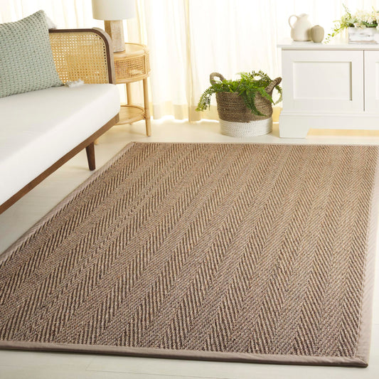 SAFAVIEH Area Rug 4x6 - Natural Fiber Collection - Natural & Beige, Seagrass, Ideal for Living Room, Bedroom, Dining Space (NF119B)