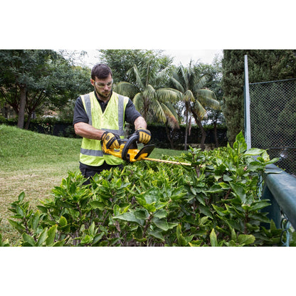 DEWALT DCM563P1-GB 18 V XR Hedge Trimmer, 1 x 5 Ah, Yellow