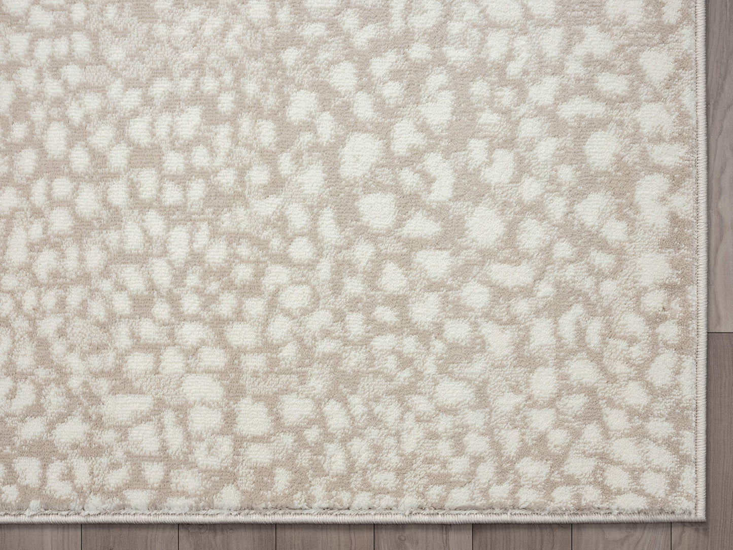 Abani White Cheetah Print Area Rug | 6' x 9' Beige Antelope/Leopard/Deer Animal Print Pattern |Carpet for Living Room, Bedroom, Office