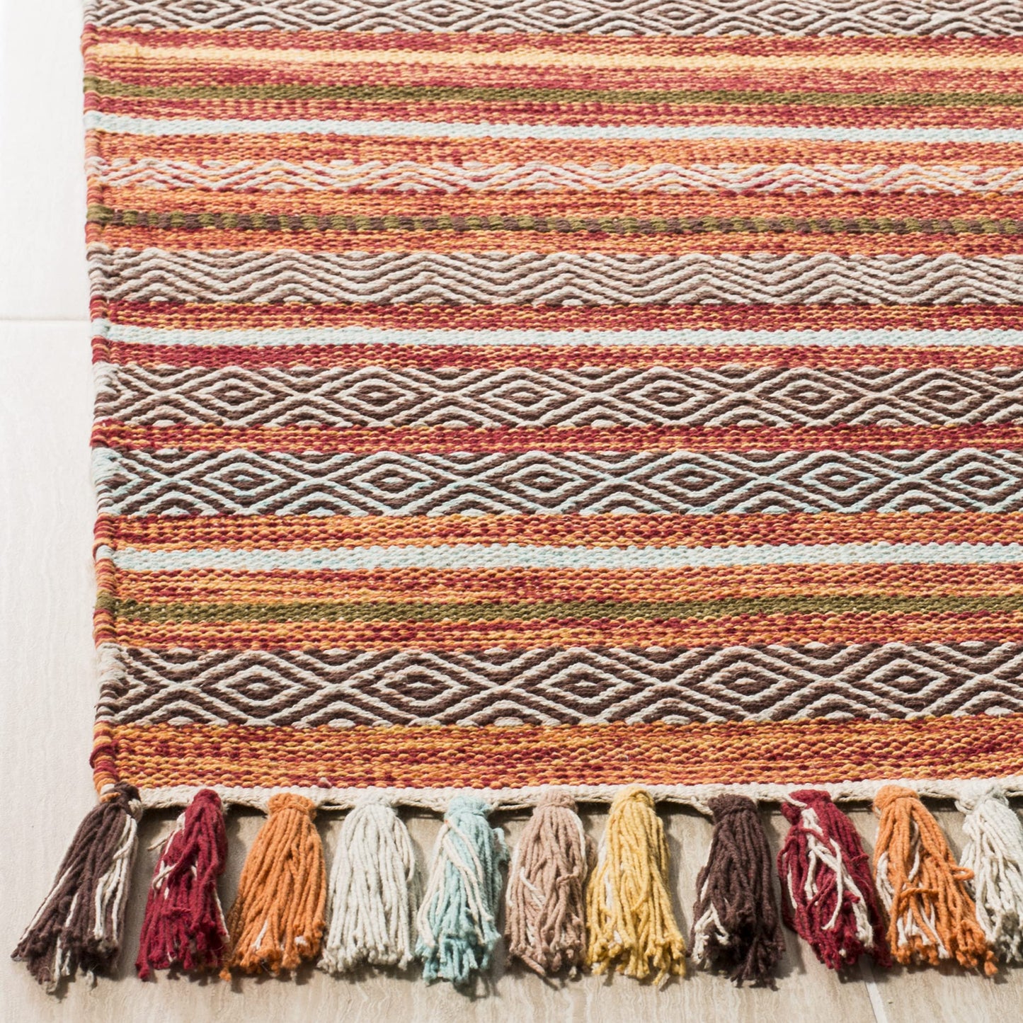 SAFAVIEH Montauk Collection Accent Rug - 3' x 5', Rust & Multi, Handmade Boho Stripe Fringe Cotton, Ideal for High Traffic Areas in Entryway, Living Room, Bedroom (MTK901D)