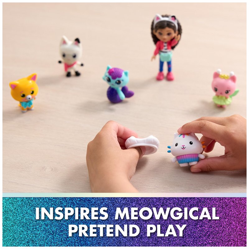DreamWorks GABBY'S Dollhouse The Movie, Cat-Venture Crew Pack, 11-Piece Toy Figure Set with Accessories, Kids Toys for Girls & Boys Ages 3 and Up