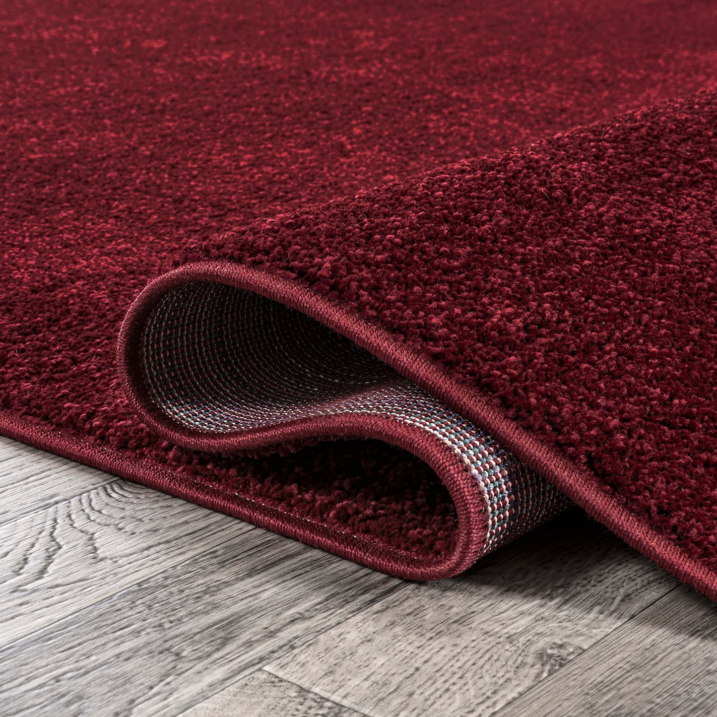 JONATHAN Y Haze Solid Low-Pile Dark Red Indoor Area Rug 4x6, Coastal,Bohemian,Minimalist,Classic, Easy-Cleaning for Living Room,Bedroom,Kitchen,Pet Friendly,Non-Shedding (SEU100Q-4)