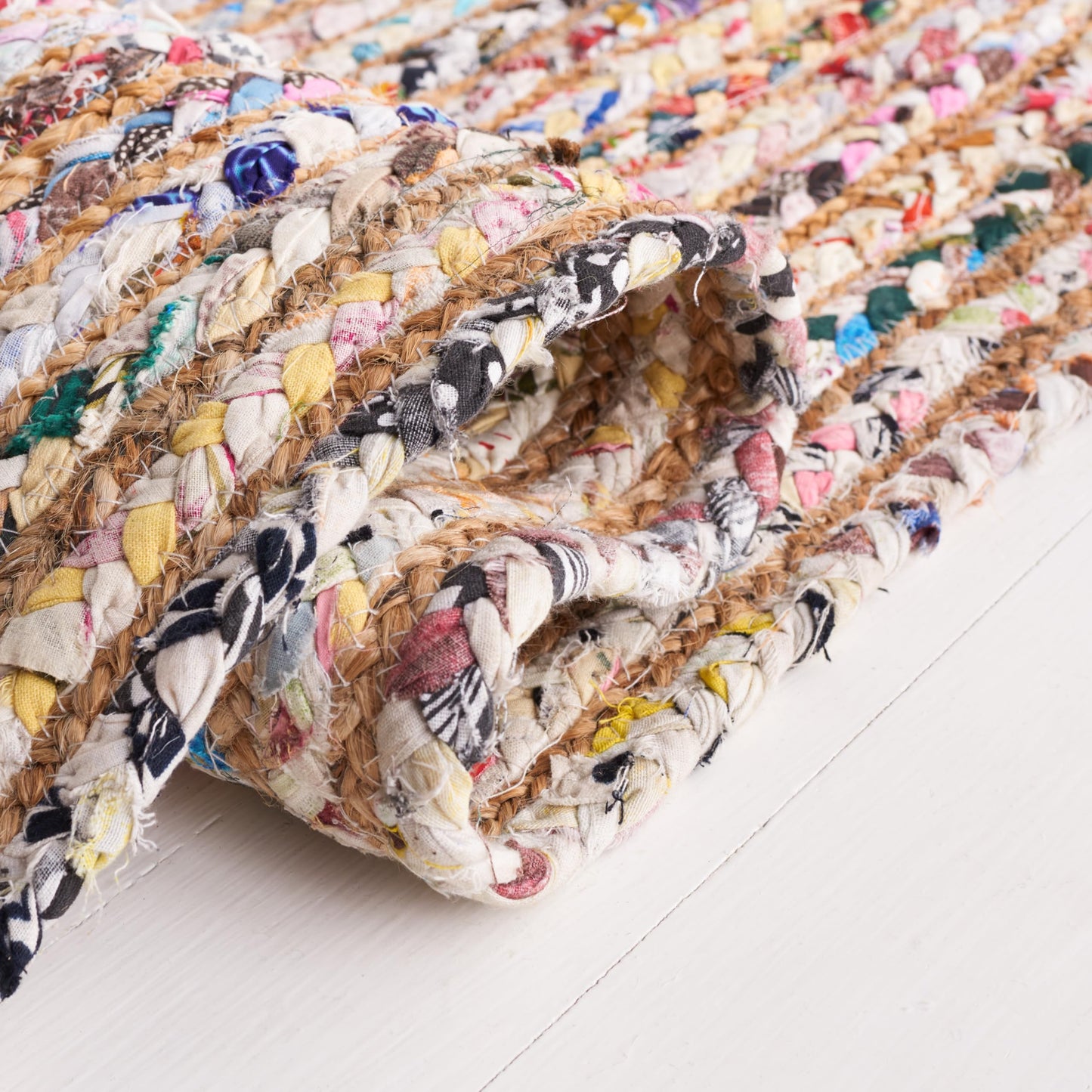 SAFAVIEH Area Rug 8x10 - Cape Cod Collection - Large - Beige & Multi, Handmade Jute & Cotton, Woven Braided Design (CAP202B)
