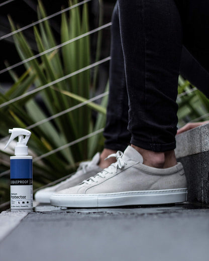 Liquiproof LABS Premium Protector Spray 125ml long lasting waterproof and stain protection for leather, suede, nubuck, sheepskin and fabrics. For shoes handbags trainers boots clothes