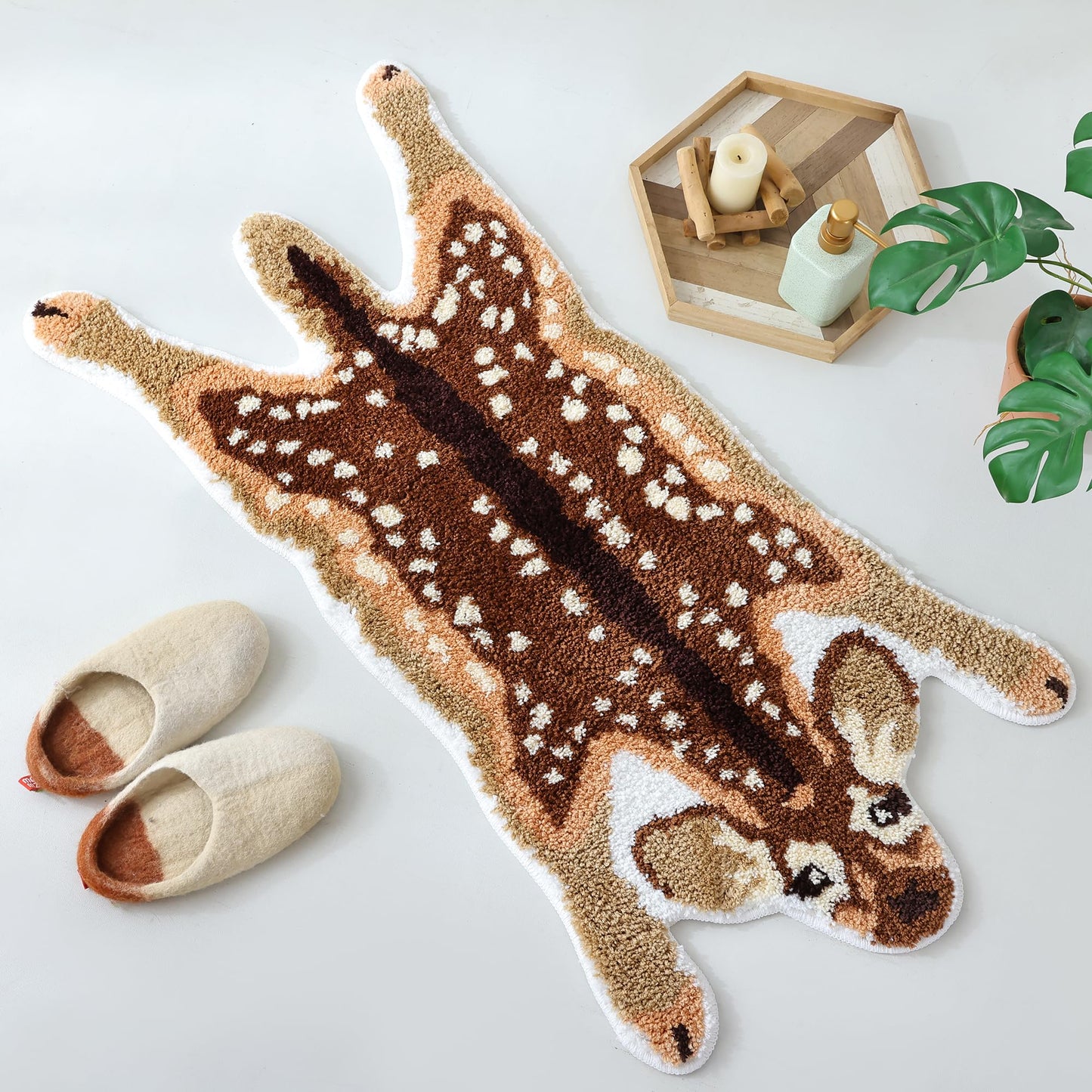 FROZZUR Cute Deer Bath Rug - Soft Washable Non-Slip Bath Mat for Bathroom, Brown Woodland Fawn Animal Print Rug Wild Animals Decor, Funny Kids Bathroom Rug Absorbent