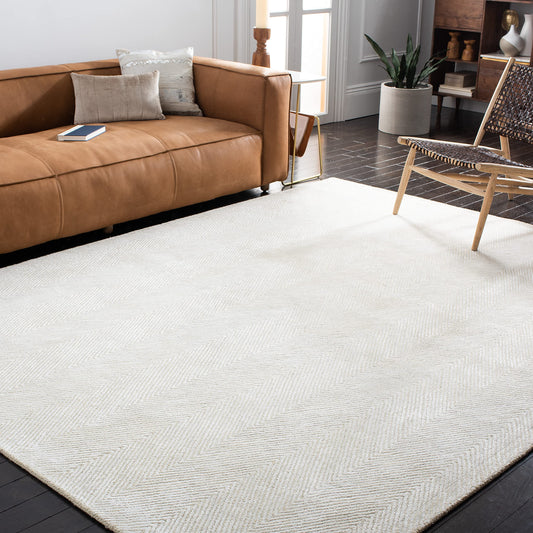 SAFAVIEH Soho Collection Area Rug - 9' x 12', Ivory & Beige, Handmade Chevron Viscose & Wool, Ideal for High Traffic Areas in Living Room, Bedroom (SOH175A)