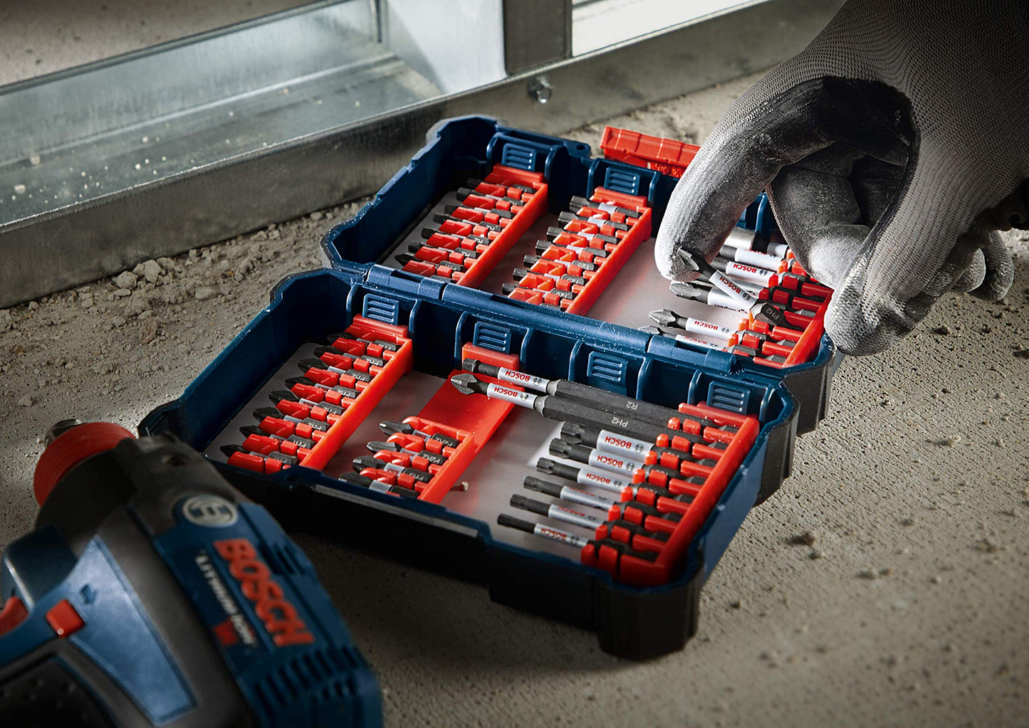 BOSCH 44 Piece Impact Tough Screwdriving Custom Case System Set SDMS44
