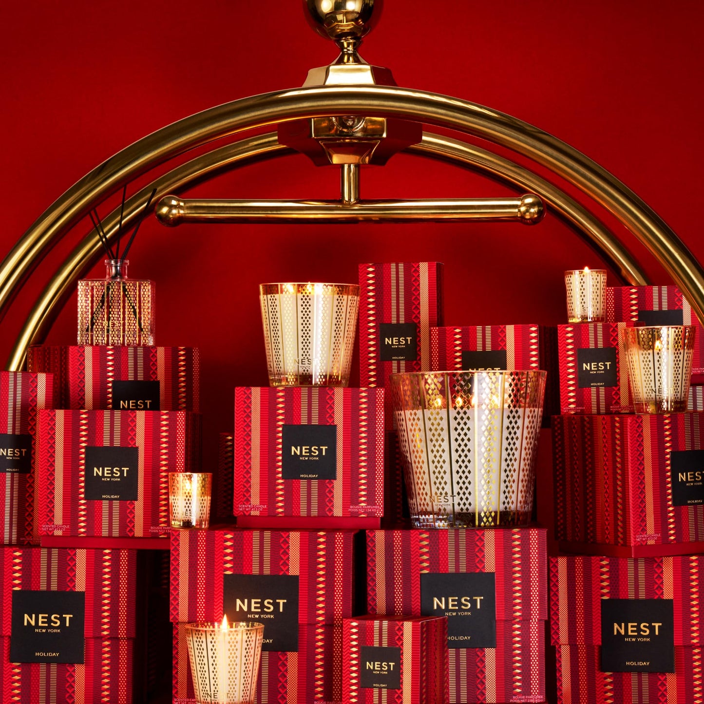 NEST New York Scented 3-Wick Christmas Candle, Holiday - 21.2 oz - Up to 100-Hour Burn Time - Reusable Glass Vessel