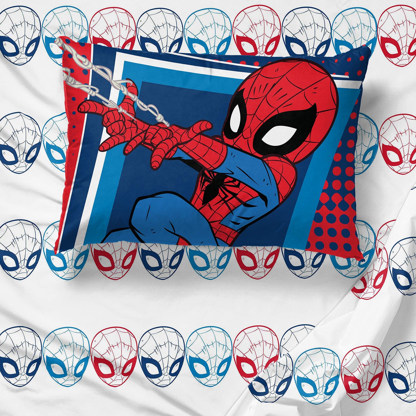 Jay Franco Marvel Super Hero Adventures Go Spidey 4 Piece Toddler Bed Set – Super Soft Microfiber Bed Set Includes Toddler Size Comforter & Sheet Set - Bedding Features Spiderman