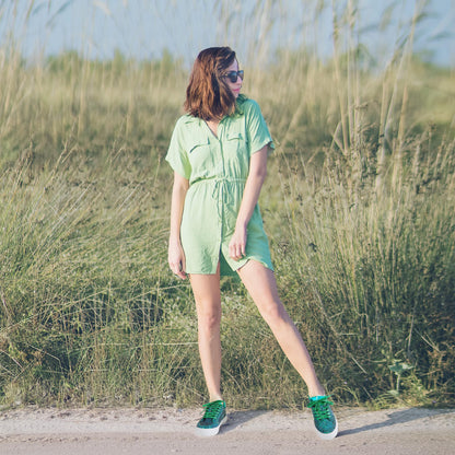 Jeekopeg Glitter Sparkly Fashion Sneakers Shoes Shiny Casual Shoes Bling Sequin Concert Low Cut Lace up Shoes(Green Glitter,8 Women/6.5 Men)