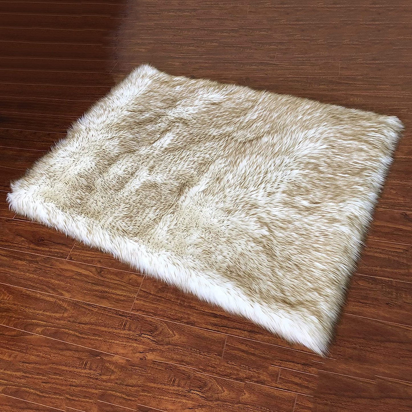 LAMBZY Sheepskin Style Square Rug, Ultra Soft, White/Brown Tips, 2'6"x6’