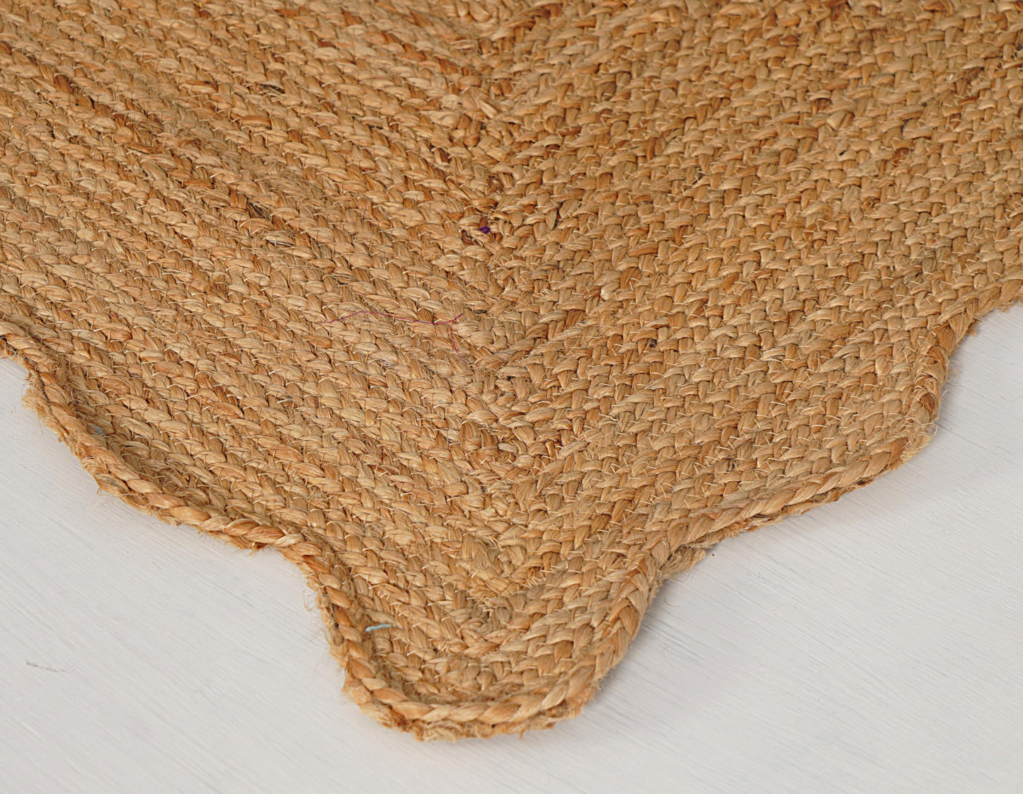 NAMASTE VINTAGE Natural Jute Area Rug, Scalloped Edge Rectangle, Handwoven Braided Design, Rustic Farmhouse Style, Indoor Floor Mat