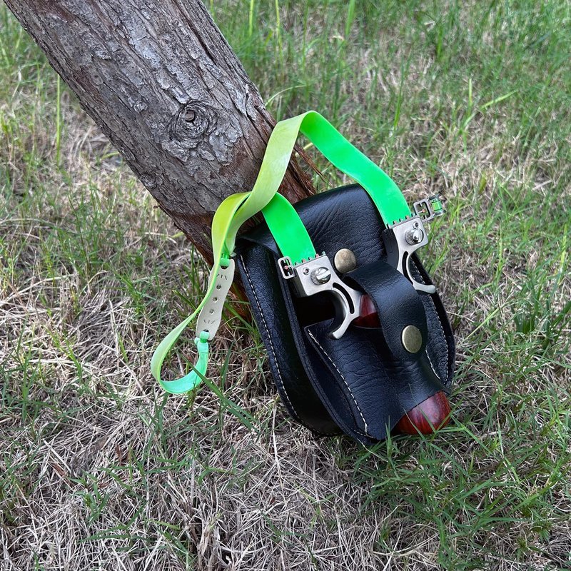 RCZZSUWE Slingshot, Hunting Sling Shot Set for Adults, Professional Stainless Steel Tactical Slingshots, High Velocity Catapult with Ammo Balls, Rubber Bands, Ammo Pouch, Target（Brown）