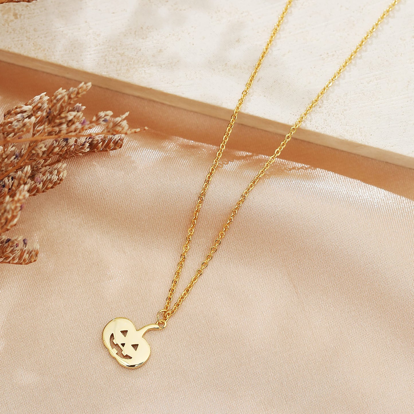 Collner 14K Gold Heart Pendant Necklace for Women Dainty Star Necklace Tiny Evil Eye Choker Necklace Boho Crescent Moon Necklace Minimalist Jewelry (Halloween Pumpkin-Gold)