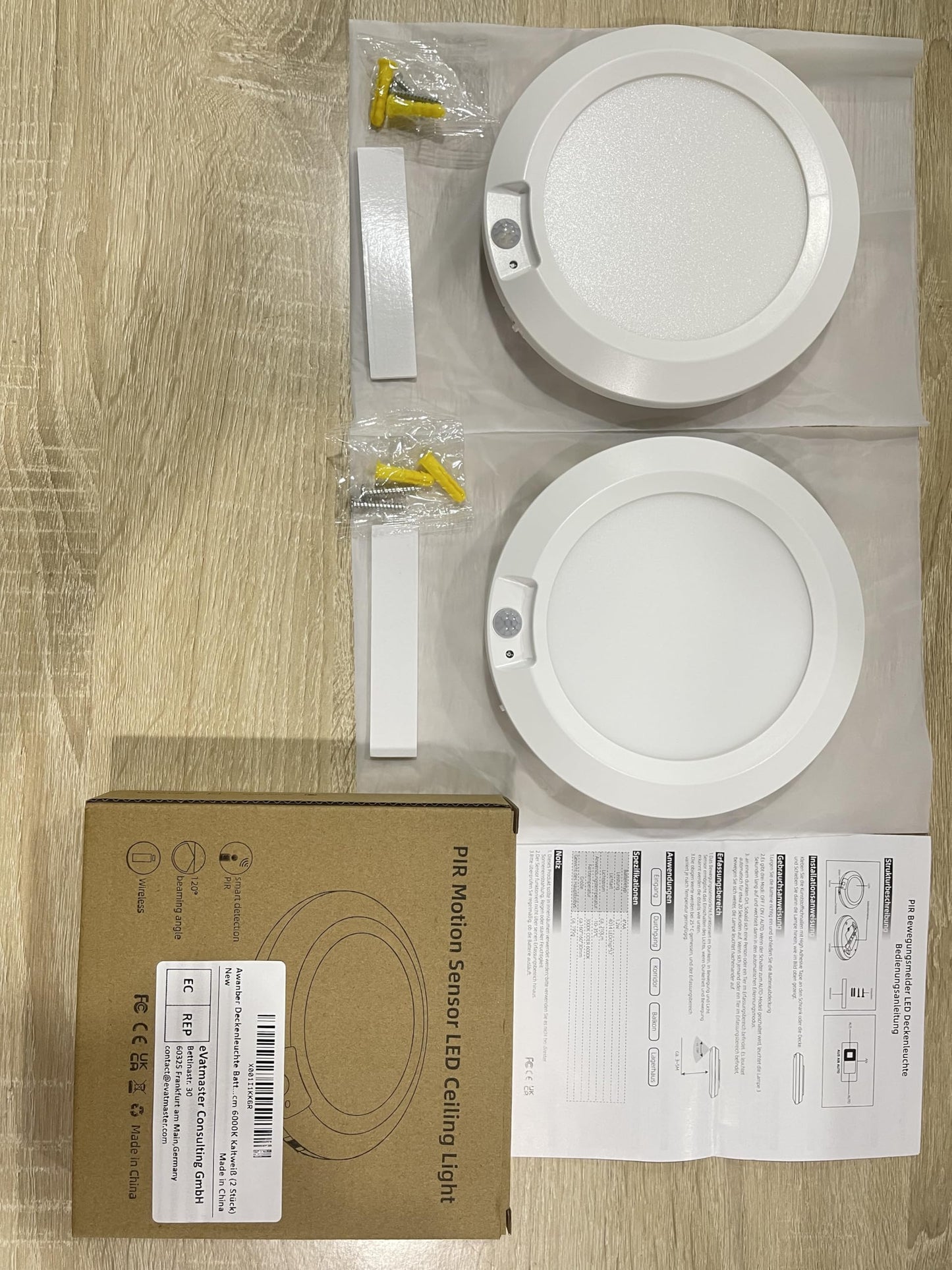 Awanber Motion Sensor Battery Powered Night Light, Closet Light with Motion Activated Wireless LED Lights Battery Operated for Pantry Shed Bathroom Attic Stair - 210LM 6000K Cool White (Pack of 2)